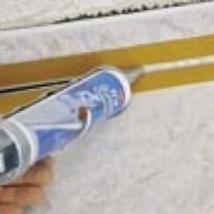 silicone-1 silicone 1 Sigillare con il silicone