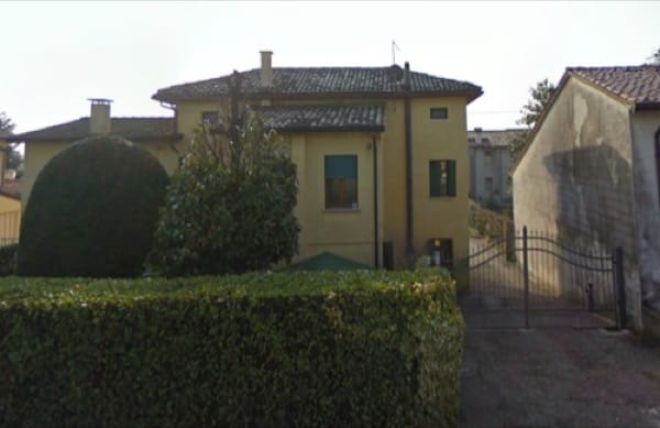 - e-portfolio lavori 213 2013: proposta di risanamento piede della muratura sul lato interno e drenaggio perimetrale sul lato esterno, nuove finiture interne Tezze sul Brenta VICENZA Gradi Giorno 2351 Zona Climatica E